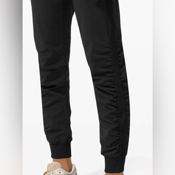 đź’šLululemon Beyond The Studio Joggersđź’šSize 8 - Picture 11 of 11